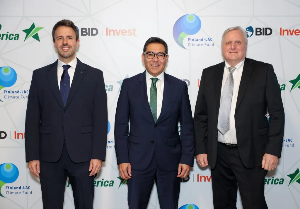 BID Invest y Banco Promerica se asocian para ampliar el financiamiento a pymes y proyectos en RD