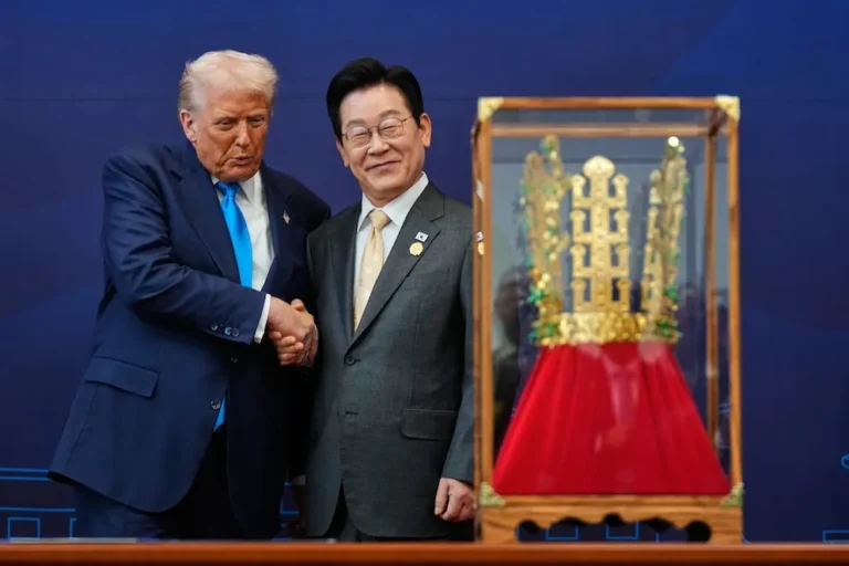 Trump eleva los aranceles al 25% contra Corea del Sur