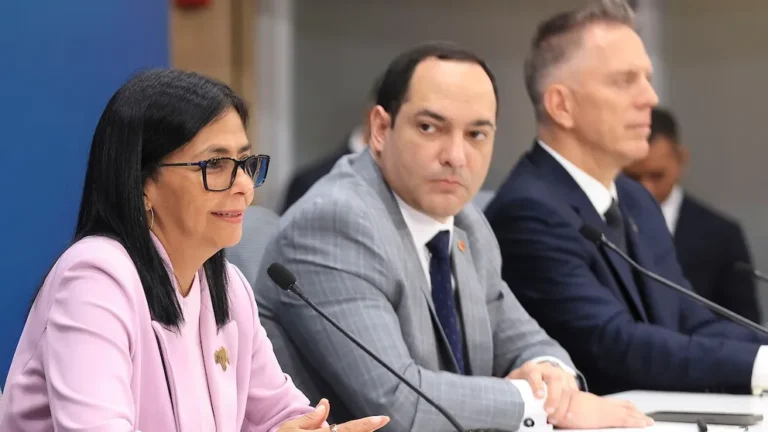 El anuncio de Delcy Rodríguez: Desbloqueo de activos y "nueva etapa"