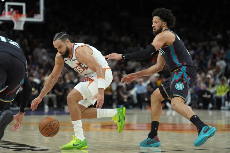 Dillon Brooks se viste de estrella: Récord personal de 40 puntos en la paliza de los Suns a los Pistons