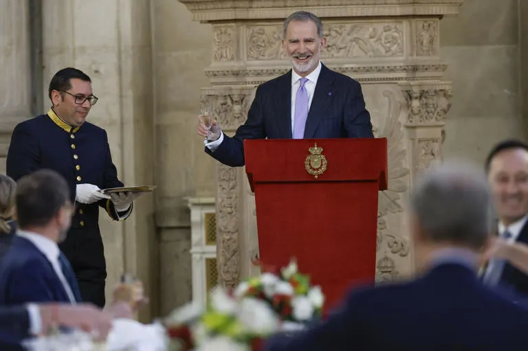 EL REY FELIPE VI EN LA CUMBRE DE LA OTAN: Un llamado a la lealtad y al respeto entre aliados
