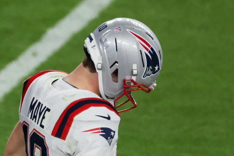 TOM BRADY Y LOS RAIDERS: El intento de "fichar" al arquitecto de la ofensiva de New England