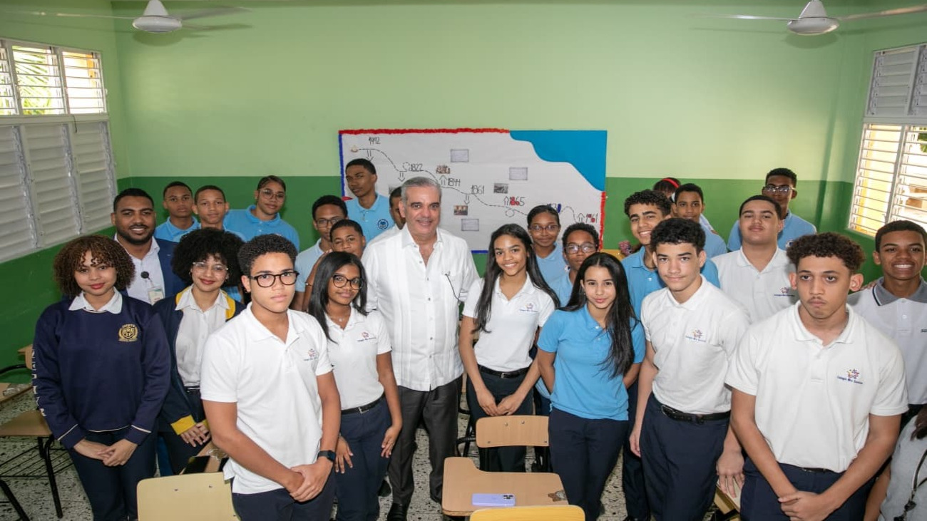 Presidente Abinader: “República Dominicana se prepara para dar un salto exponencial en el ámbito digital”