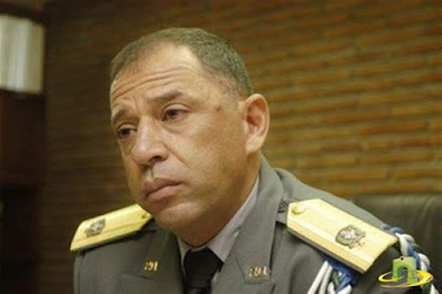 Presidente Abinader hace cambios en la Policia Nacional, asciende coroneles y pensiona generales, entre ellos a Latif Mahfoud
