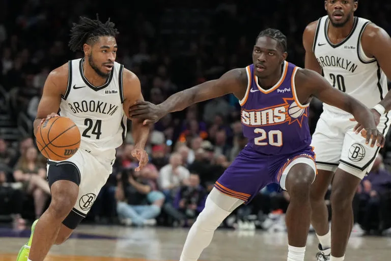 Bombazo en la NBA: Cam Thomas llega a Milwaukee para formar un nuevo "Big Three"
