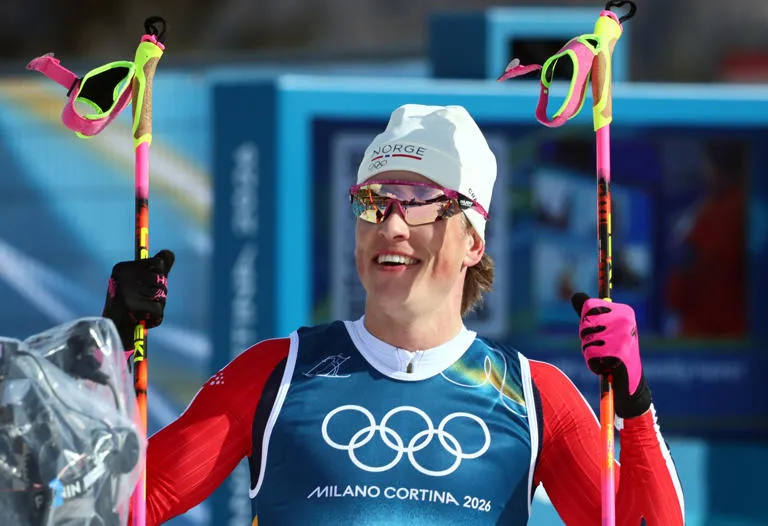 Leyenda en la nieve: Johannes Klaebo conquista su octavo oro y pone la mira en el récord histórico de los Juegos Olímpicos