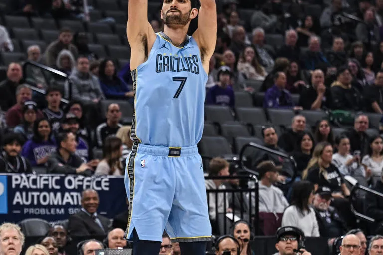 Crisis en Sacramento: Los Kings firman su peor racha de la temporada tras caer ante Memphis