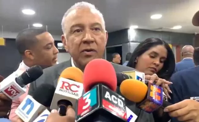 Ministro Administrativo de la Presidencia considera se deben investigar denuncias de actos de corrupción en el FEDA