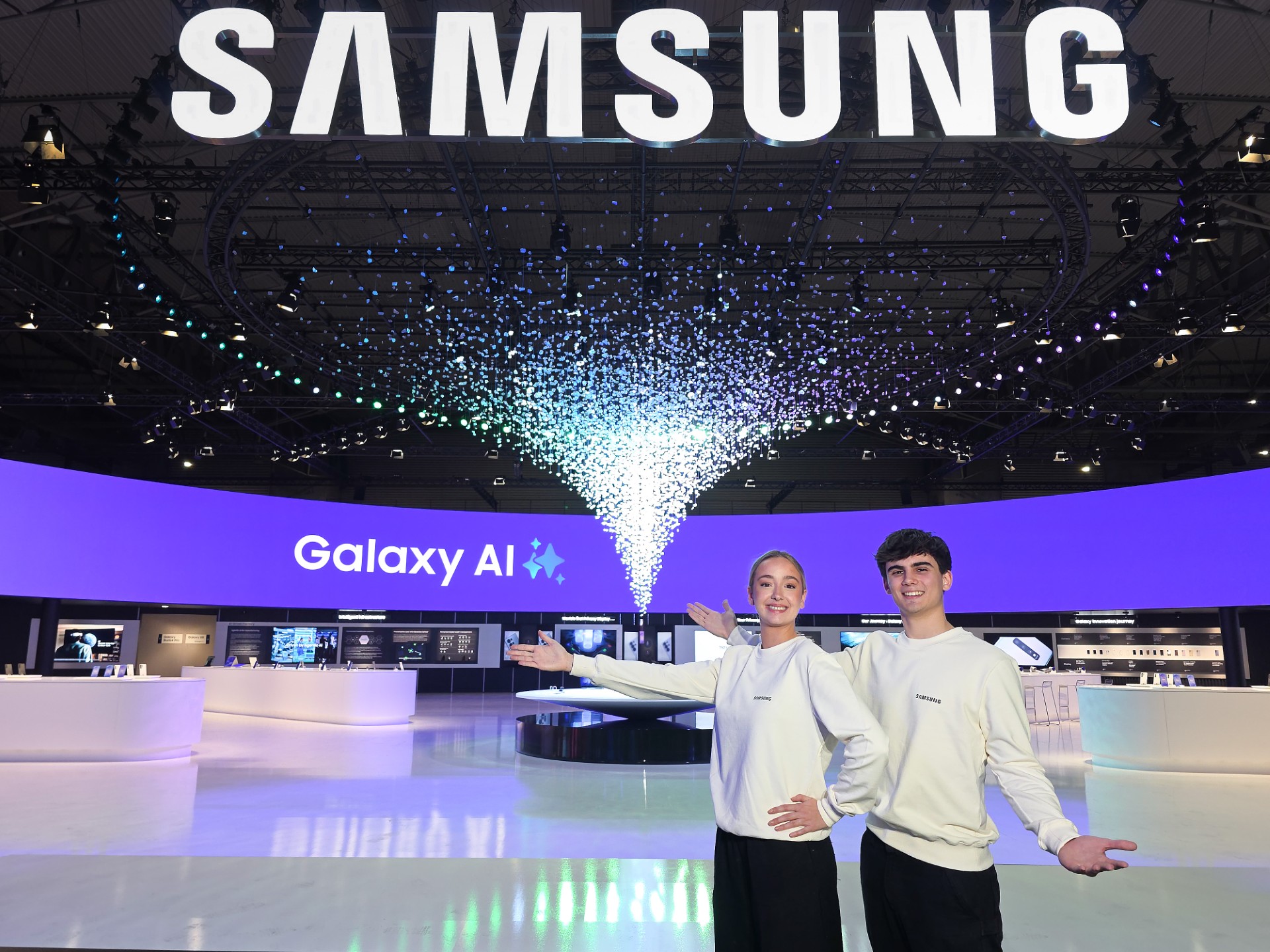 Samsung impulsa Galaxy AI y su ecosistema conectado en MWC 2026
