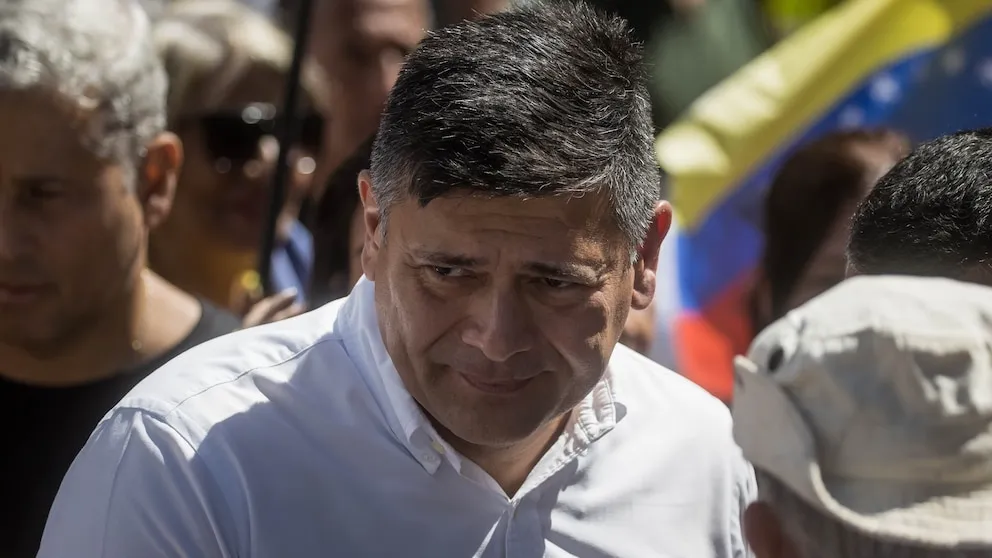 ¡LIBERTAD TRAS EL ENCIERRO! Freddy Superlano recupera su libertad plena tras 19 meses de arresto