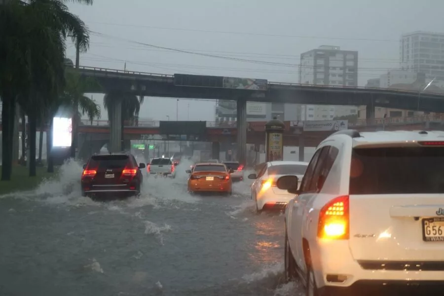 Lluvias, tormentas eléctricas y vientos: un sistema en el Atlántico afecta a gran parte del territorio nacional.