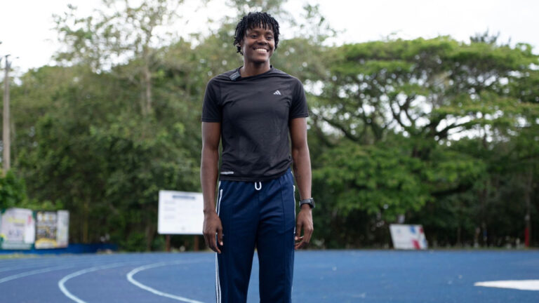 Marileidy Paulino ratifica calidad de la nueva pista del Inefi en SFM: "Es un legado para el futuro del atletismo"