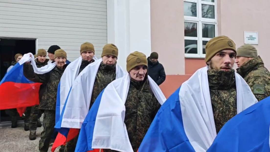 Rusia y Ucrania canjean prisioneros de guerra bajo la fórmula 200 por 200