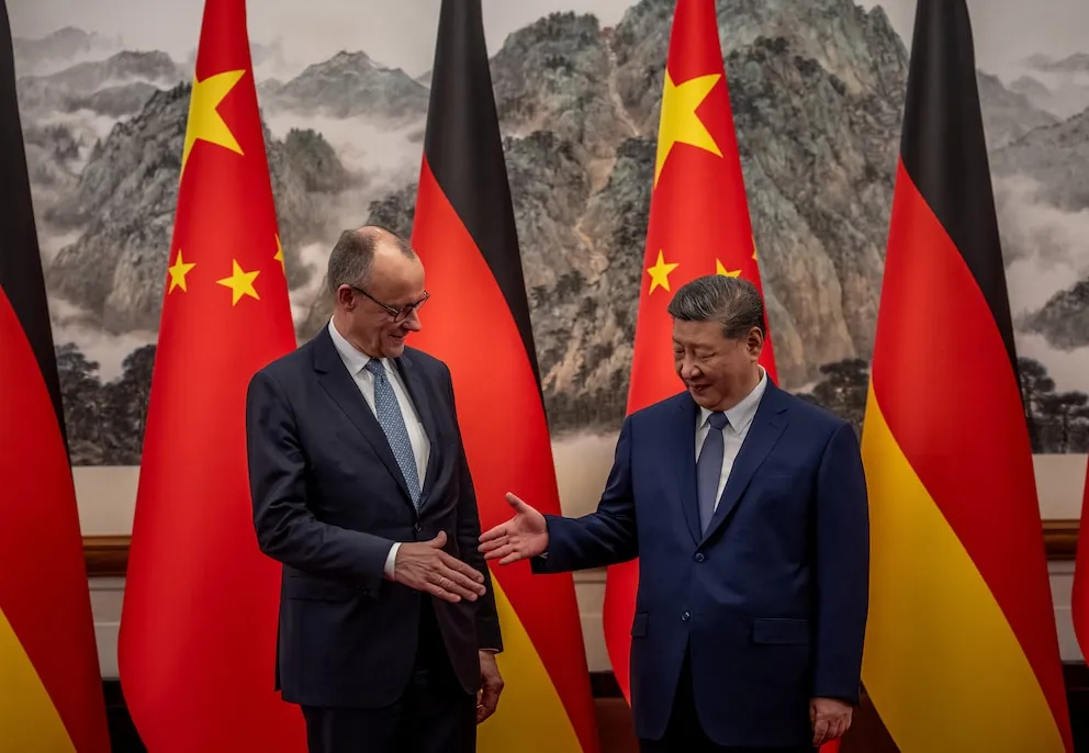 ¡MANO DURA EN BERLÍN! El canciller Friedrich Merz planta cara a China por sus "prácticas económicas desleales"
