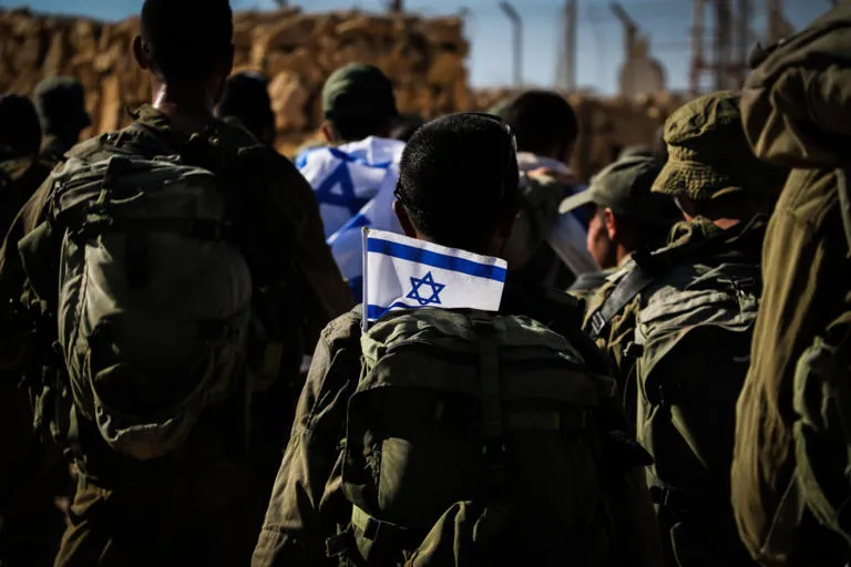 Escalada Militar: Israel ejecuta ataque estratégico en Líbano contra rutas logísticas de Hezbolá