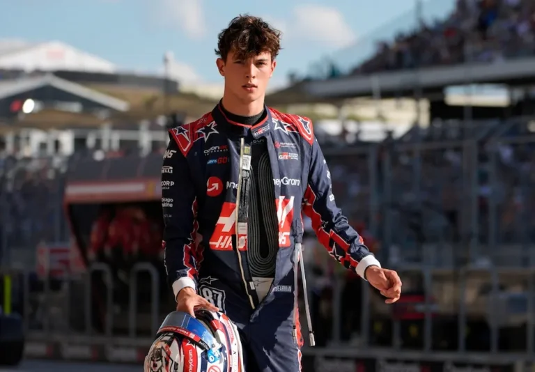 Oliver Bearman: El "joven maravilla" que brilla en Haas con la mirada puesta en Ferrari
