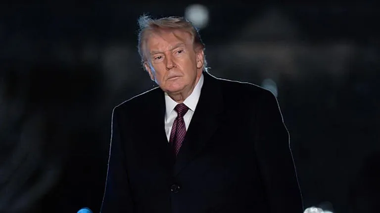 ¡Máxima tensión! Trump plantea la toma de la isla de Jark y acelera coalición para reabrir Ormuz