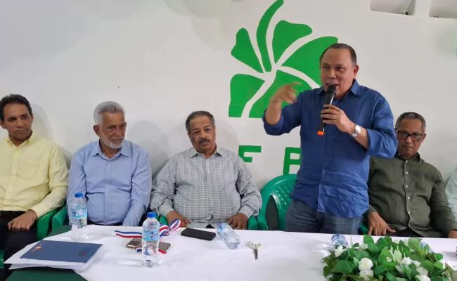 Radhamés Jiménez califica al gobierno de "despiadado e Inhumano por estafar al pueblo con los combustibles”