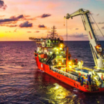 China prueba tecnología capaz de cortar cables submarinos a 3.500 metros de profundidad