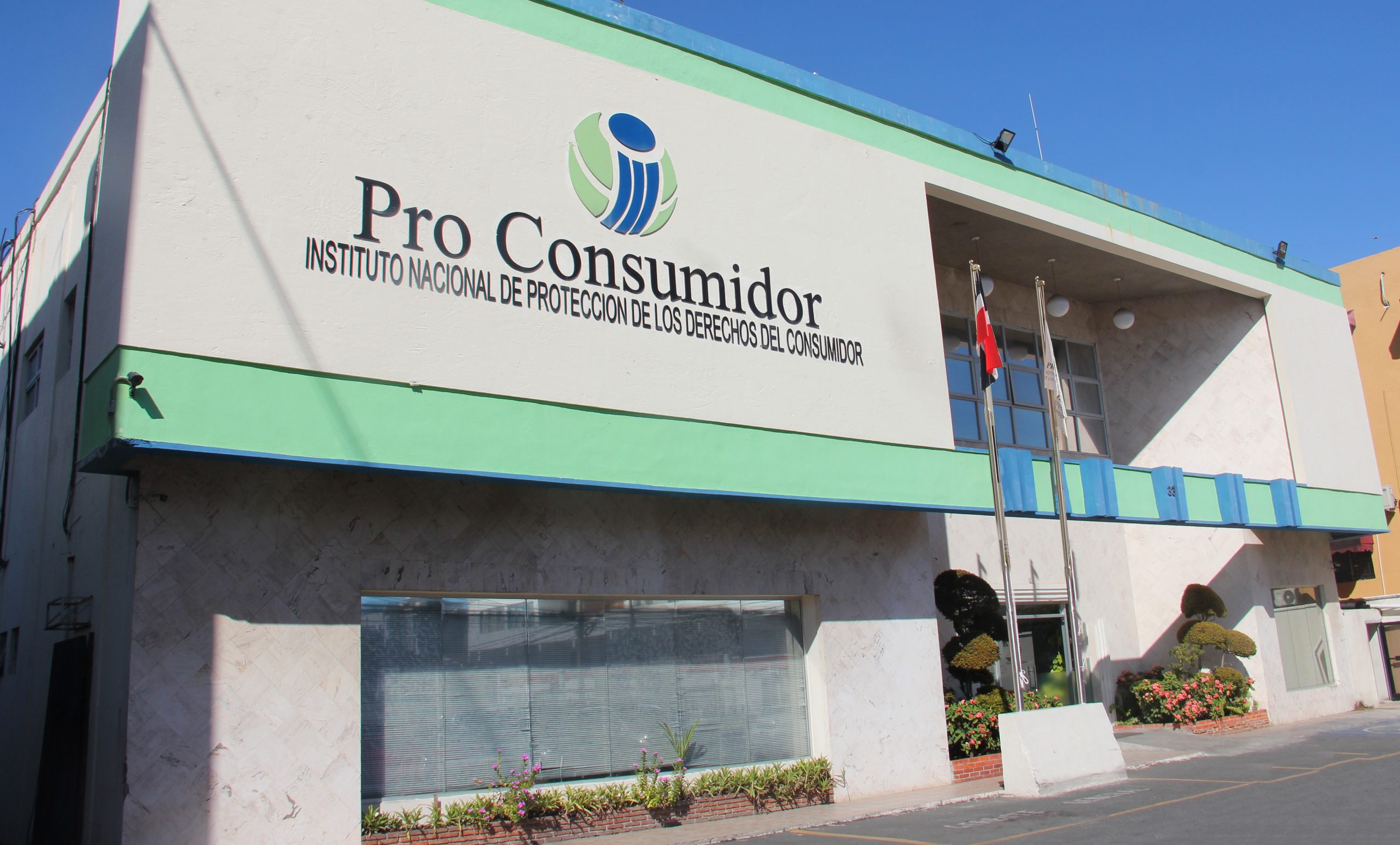 Gestiona pago de más RD$125 mm a consumidores afectados
