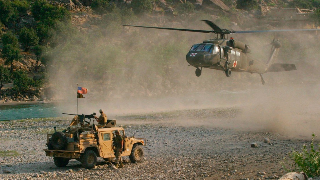 Militares de EE.UU. suspenden ataques contra Irán tras acordar alto el fuego