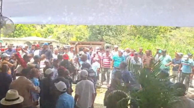 SABANETA: Enfrentamientos y arrestos durante paro contra minera