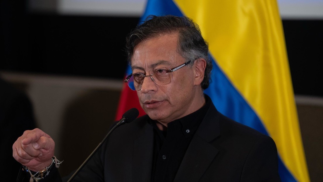 Una canción de Shakira le "saca la chispa" a Petro y enciende una candente polémica