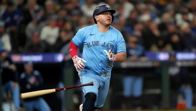Relevo mexicano en Toronto: Brandon Valenzuela asciende a las Grandes Ligas tras la lesión de Alejandro Kirk