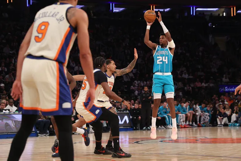 Ventaja en casa: Los Hornets aseguran el 9° puesto del Este tras vencer a los Knicks