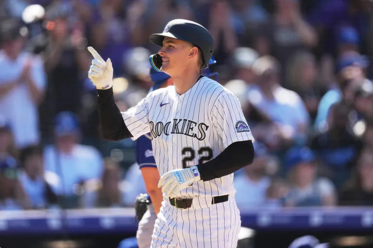 Los Rockies sorprenden a los Dodgers: Moniak y Karros lideran el triunfo en Colorado