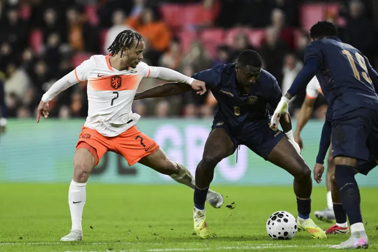 Tragedia para Holanda: Xavi Simons fuera del Mundial por una rotura de ligamentos