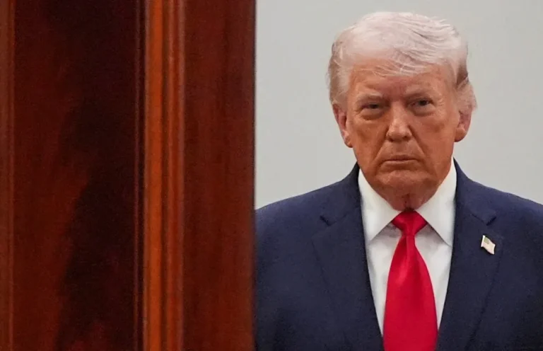 Diplomacia bajo fuego: Donald Trump afirma que los ataques de Irán no frenarán las negociaciones con el régimen