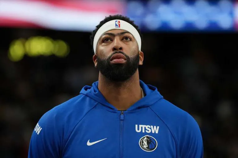 El "fichaje" que no fue: La confusión de Anthony Davis sobre la llegada de Luka Dončić a los Lakers