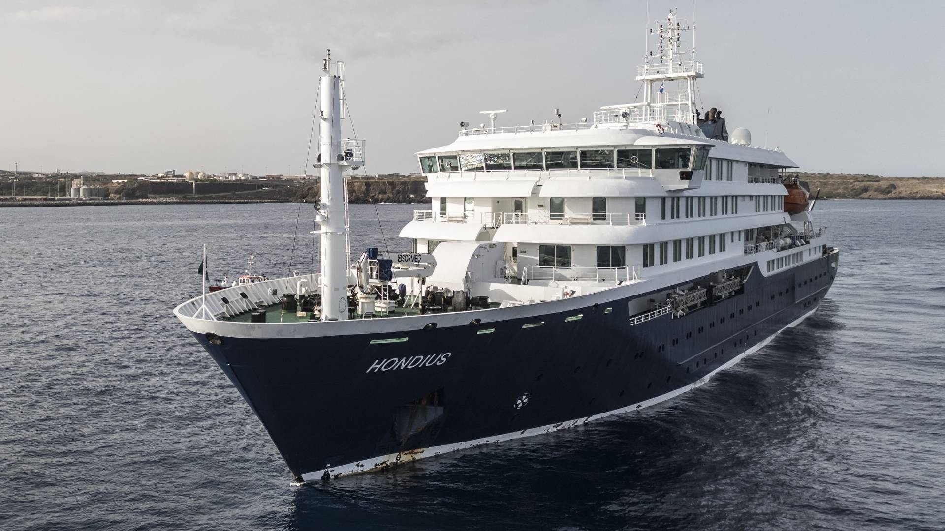 Cinco países de la UE confirman vuelos de repatriación para sus ciudadanos del crucero con brote de hantavirus