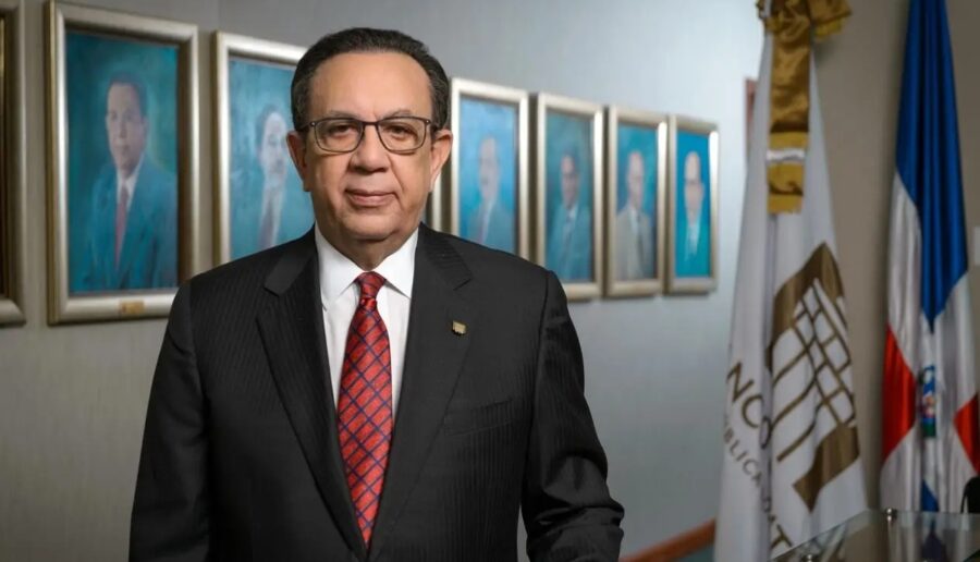 Sector financiero tiene los mayores salarios de administración pública