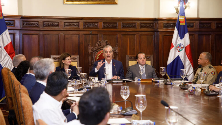 Gobierno anuncia nuevas medidas para enfrentar el impacto de la crisis en Medio Oriente sobre la economía dominicana