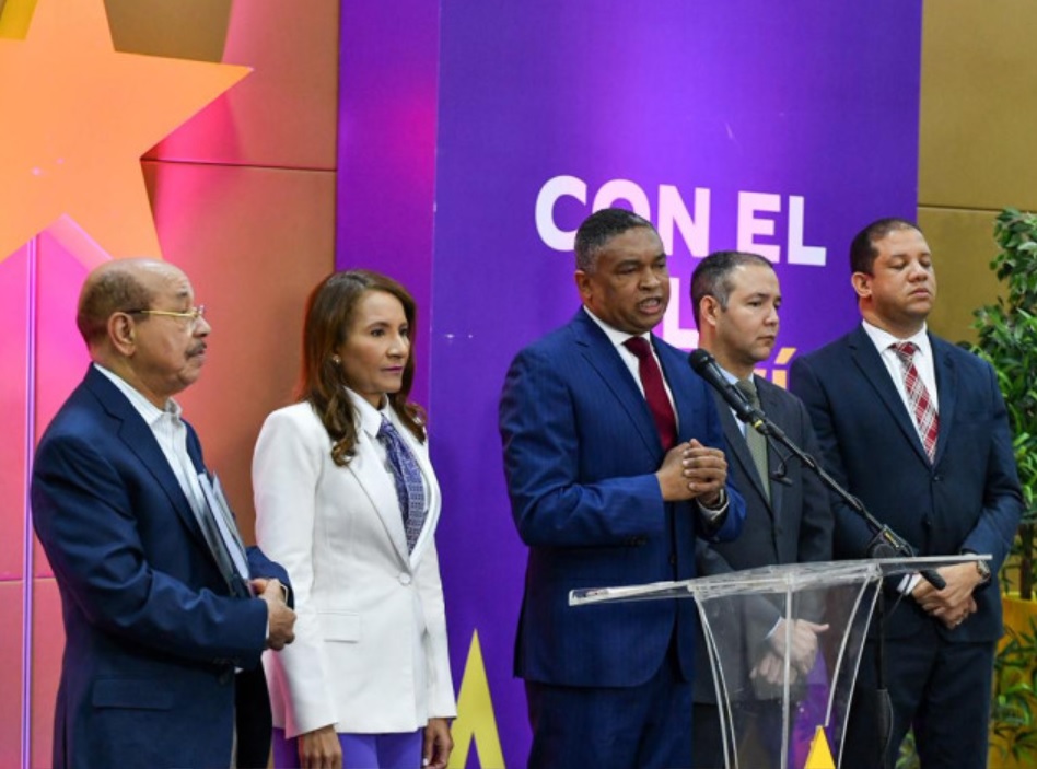 PLD se opone a que el Gobierno instale puertos secos frontera