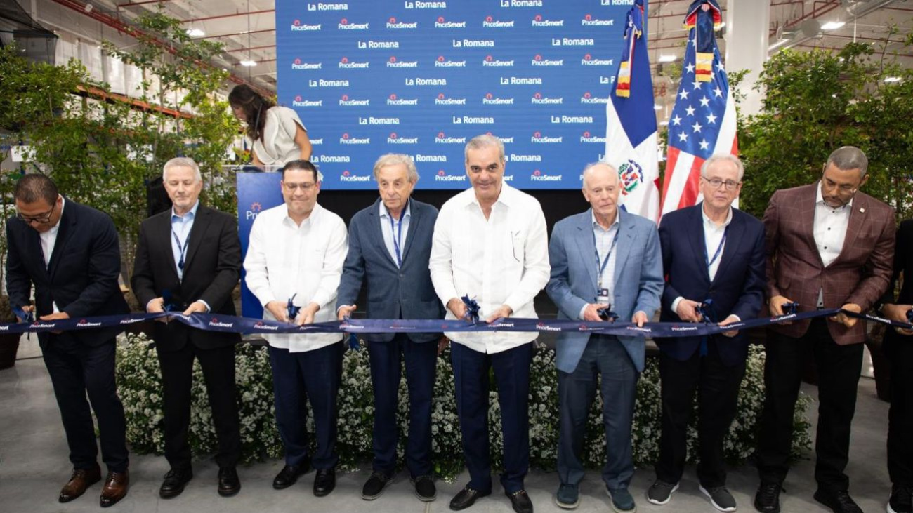 Presidente Abinader participa en la inauguración de la nueva sucursal de PriceSmart en La Romana