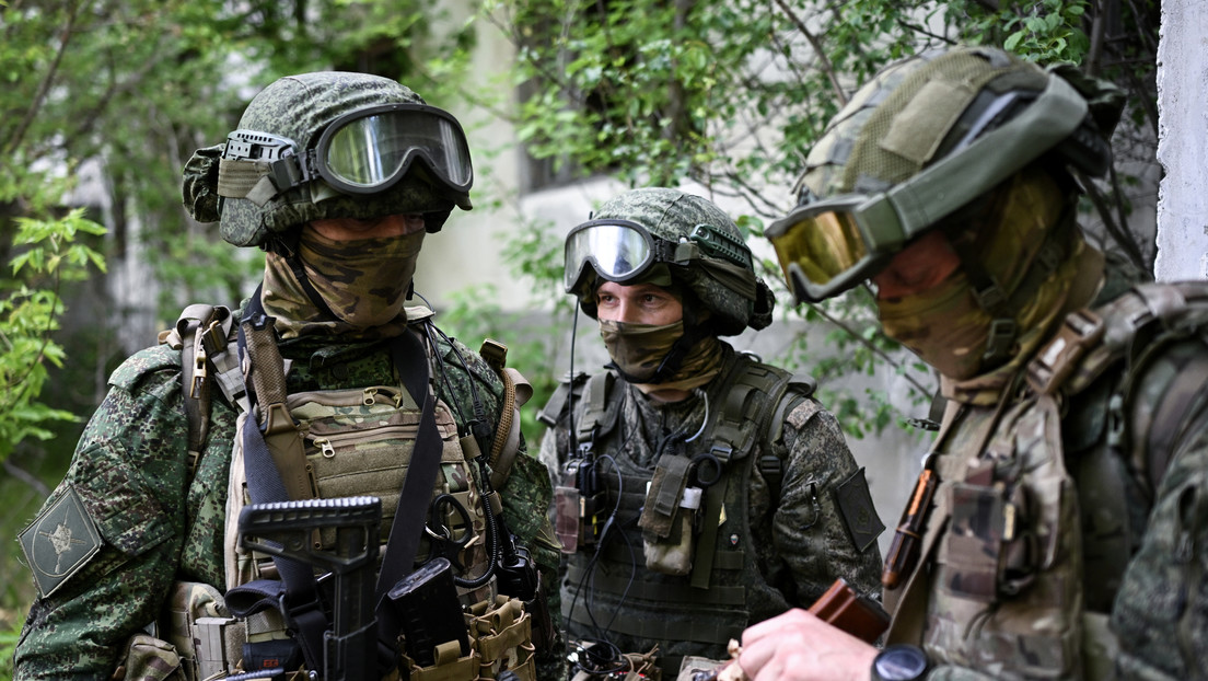 Putin firma una ley que permite el uso del Ejército para proteger a ciudadanos rusos en el extranjero