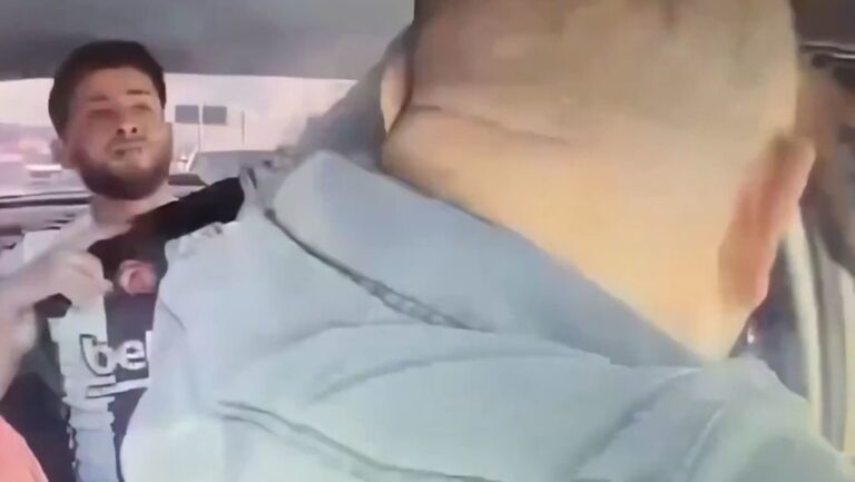 Taxista enfrenta y desarma a un pasajero que lo había tomado como rehén