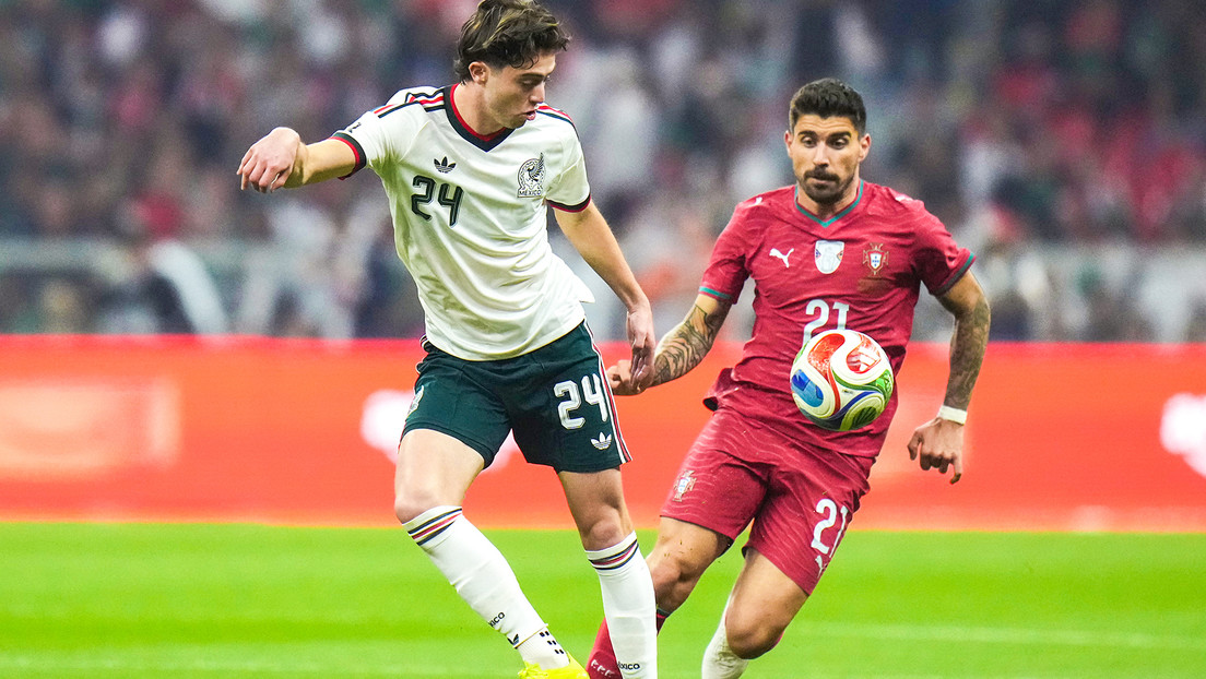 Una 'bomba de tiempo' estalla en el fútbol mexicano a un mes del Mundial