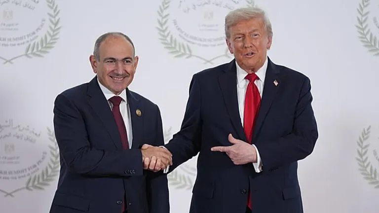 El Pulso del Cáucaso: El Respaldo de Trump a Pashinián que Desafía a Moscú en las Urnas