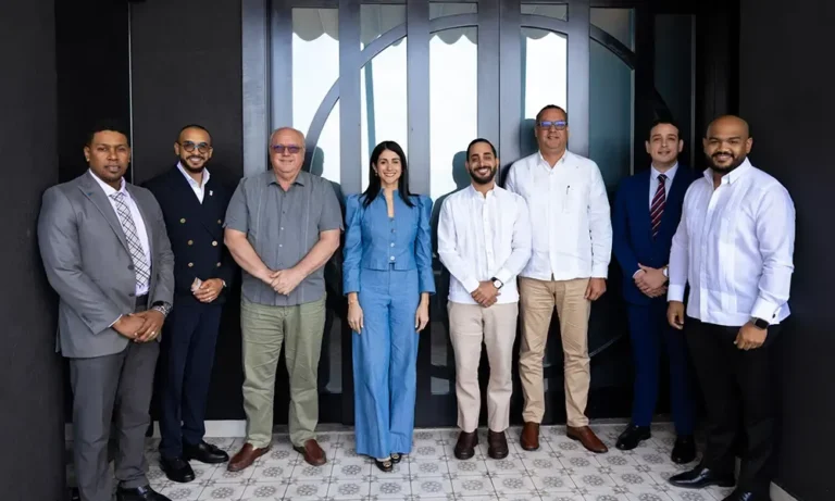 Seguros APS realiza encuentro estratégico junto a ADOCOSE