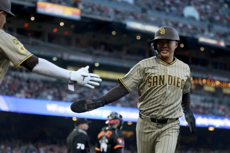 Los Padres de San Diego firman su mejor actuación ofensiva del año para arrollar a los Gigantes