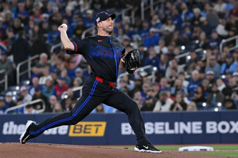 Luz al final del túnel para los Azulejos: Max Scherzer avanza con éxito en su rehabilitación monticular