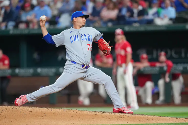 LOS CACHORROS DE CHICAGO HACEN HISTORIA: SEGUNDA RACHA DE 10 VICTORIAS TRAS ARROLLAR A LOS RANGERS