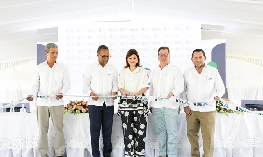 Raquel Peña encabeza inauguración de complejo de innovación avícola que fortalece la producción nacional