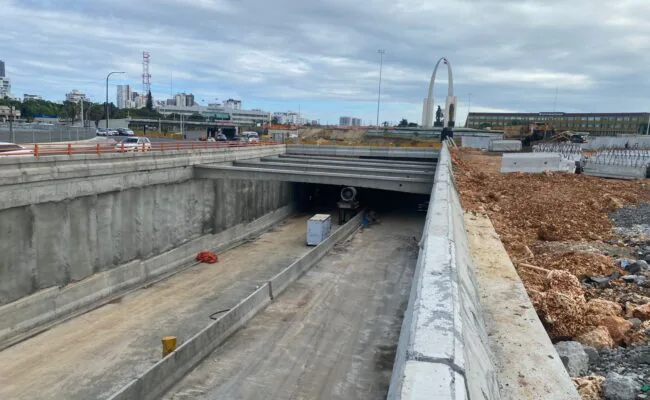 Túnel de la avenida Luperón a "ley de hit" para su entrega