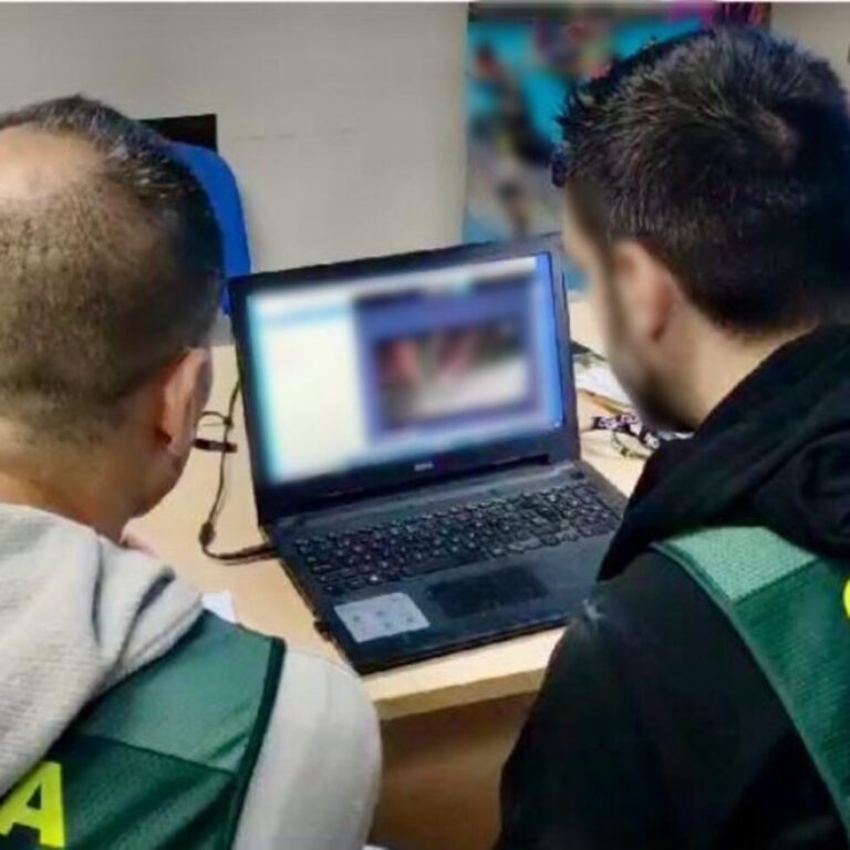 Detenido en España por acosar sexualmente a 21 menores y tener miles de archivos podófilos