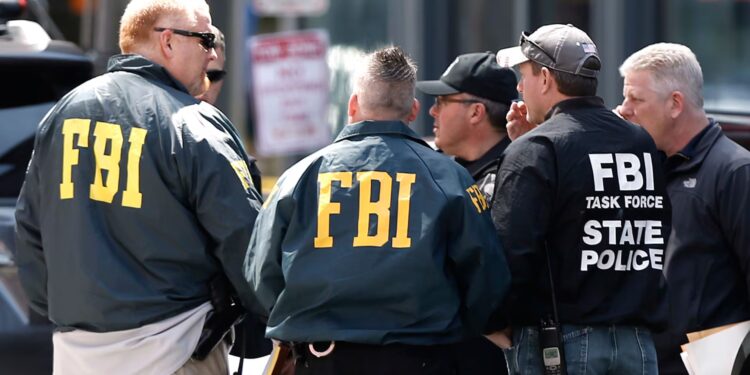 FBI anuncia una medida para prevenir ataques con láser durante el Mundial de Fútbol